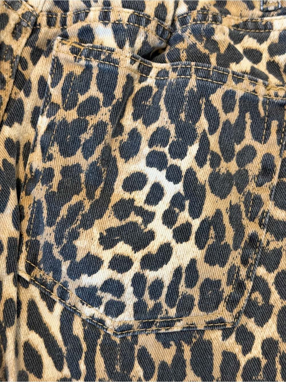 Mango Leopard-Print Pants in Black and Tan - Picture 4 of 4